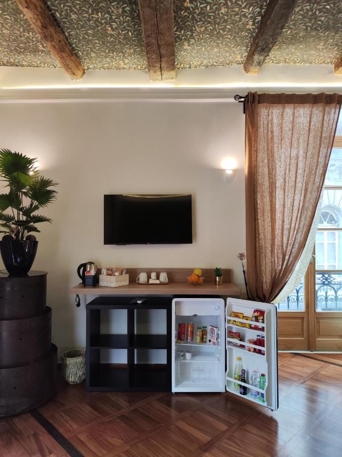 Palazzo Il Convento Luxury Umberto I Bed & Breakfast Наполи Екстериор снимка