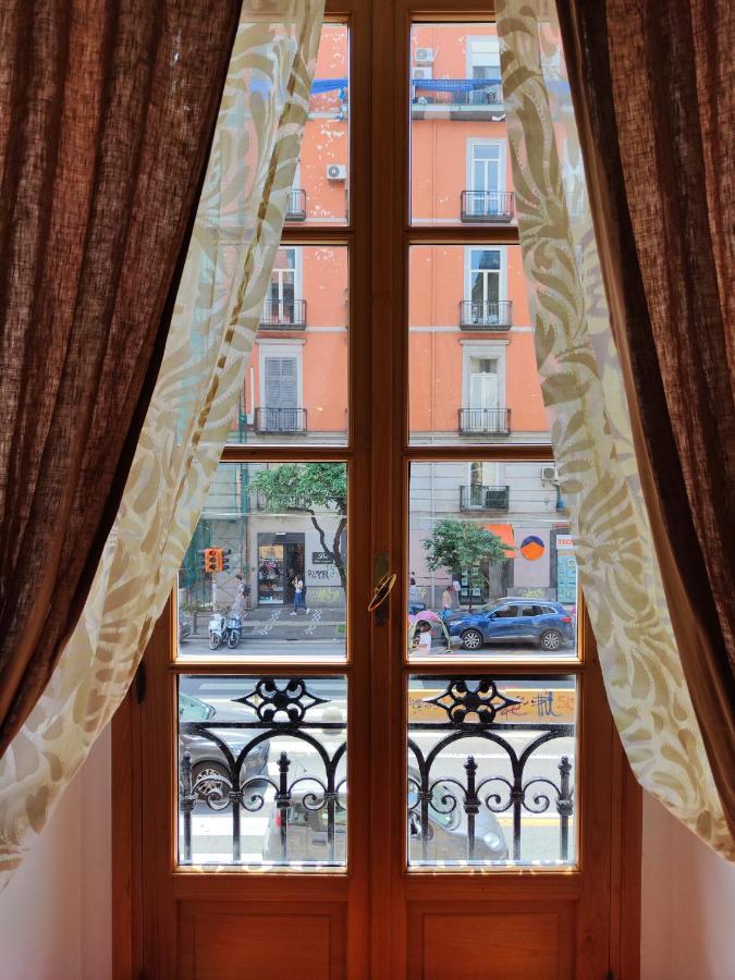Palazzo Il Convento Luxury Umberto I Bed & Breakfast Наполи Екстериор снимка