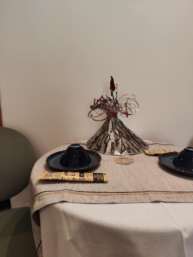 Palazzo Il Convento Luxury Umberto I Bed & Breakfast Наполи Екстериор снимка