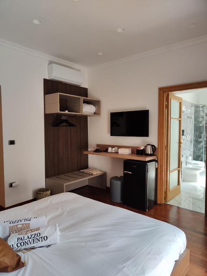 Palazzo Il Convento Luxury Umberto I Bed & Breakfast Наполи Екстериор снимка