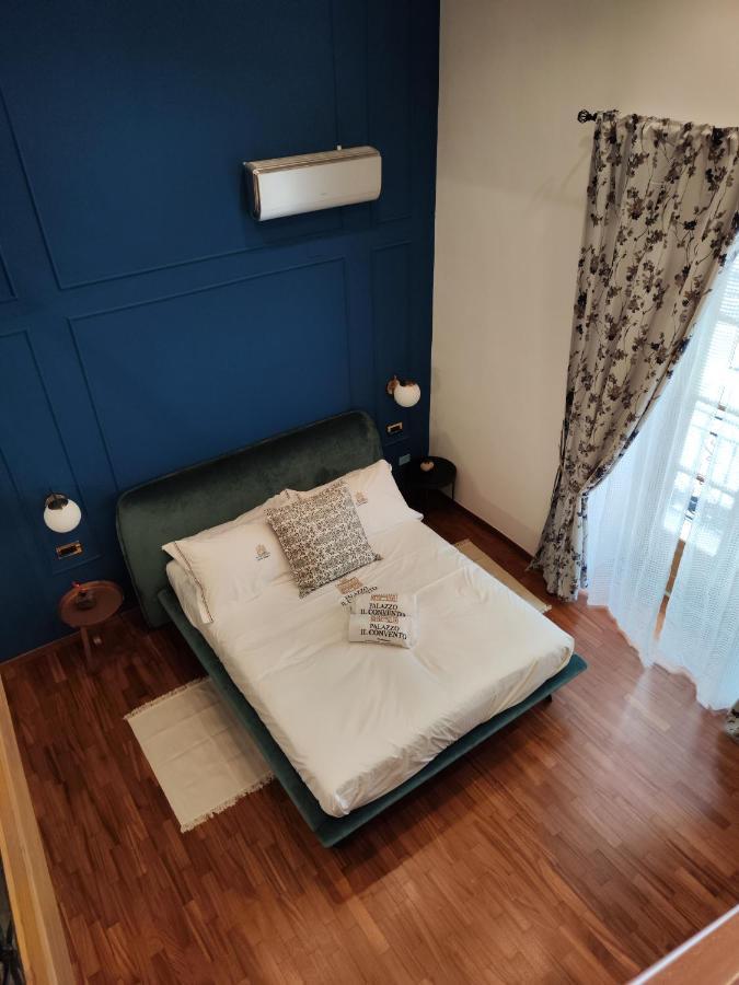 Palazzo Il Convento Luxury Umberto I Bed & Breakfast Наполи Екстериор снимка