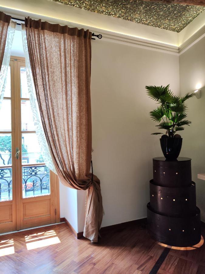 Palazzo Il Convento Luxury Umberto I Bed & Breakfast Наполи Екстериор снимка