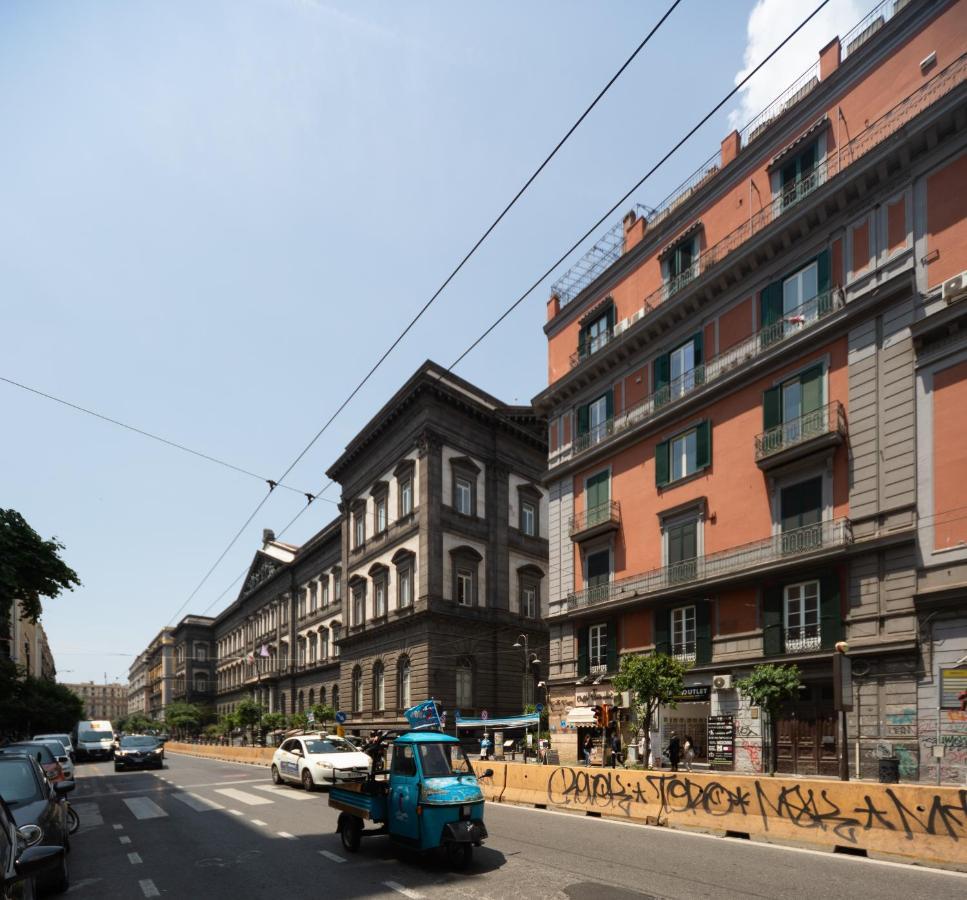Palazzo Il Convento Luxury Umberto I Bed & Breakfast Наполи Екстериор снимка